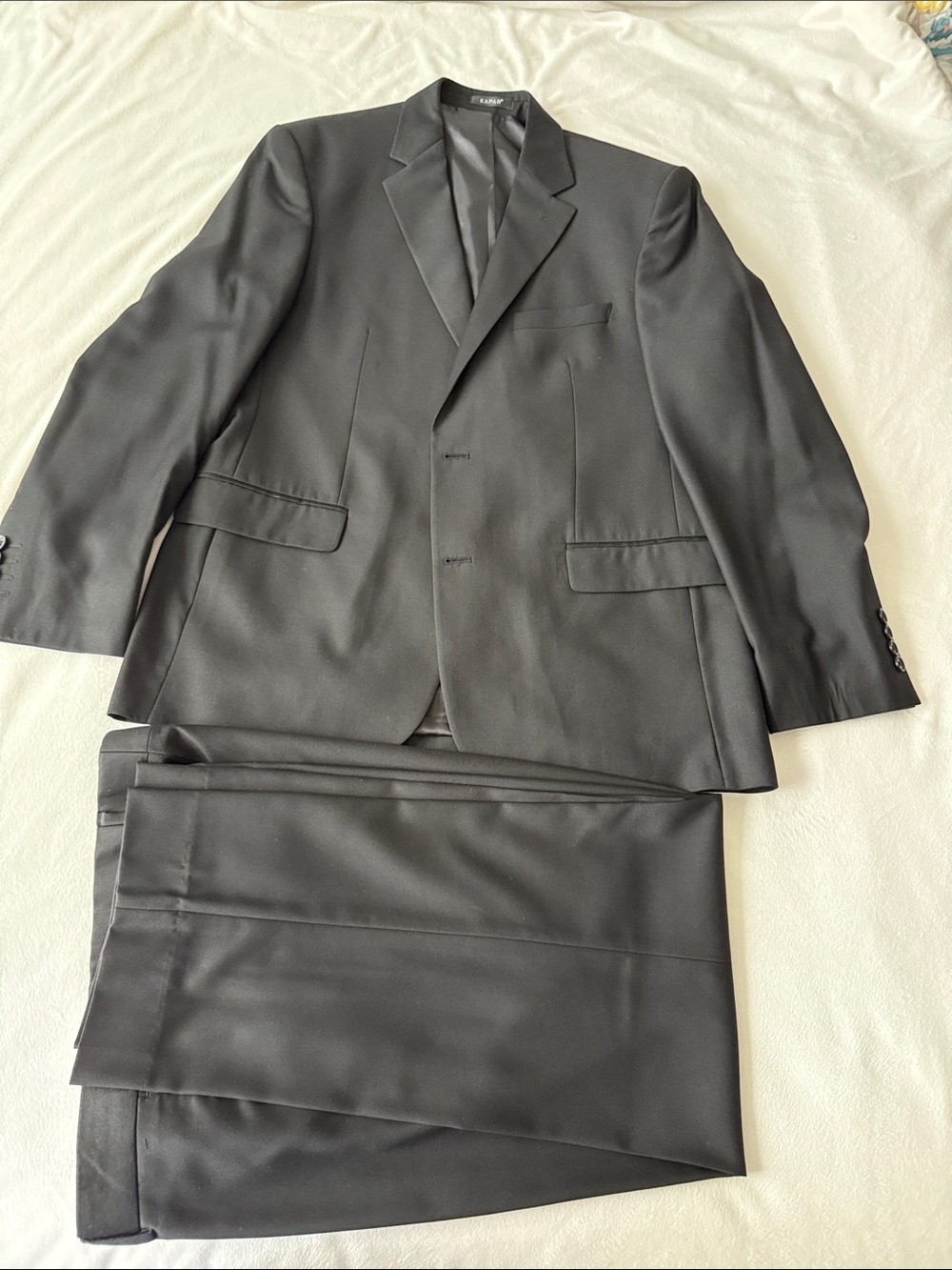 Moda Men's Black Two-Piece Suit Blazer and Trousers